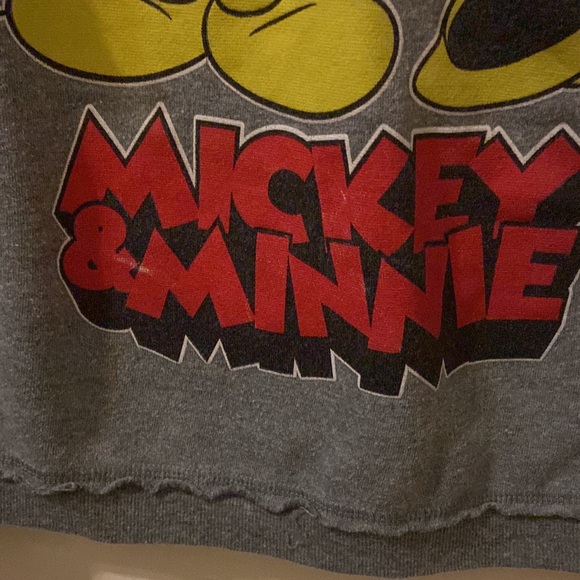 Disney Women Mickey & Minnie Sweatshirt, Size M - Picture 5 of 6